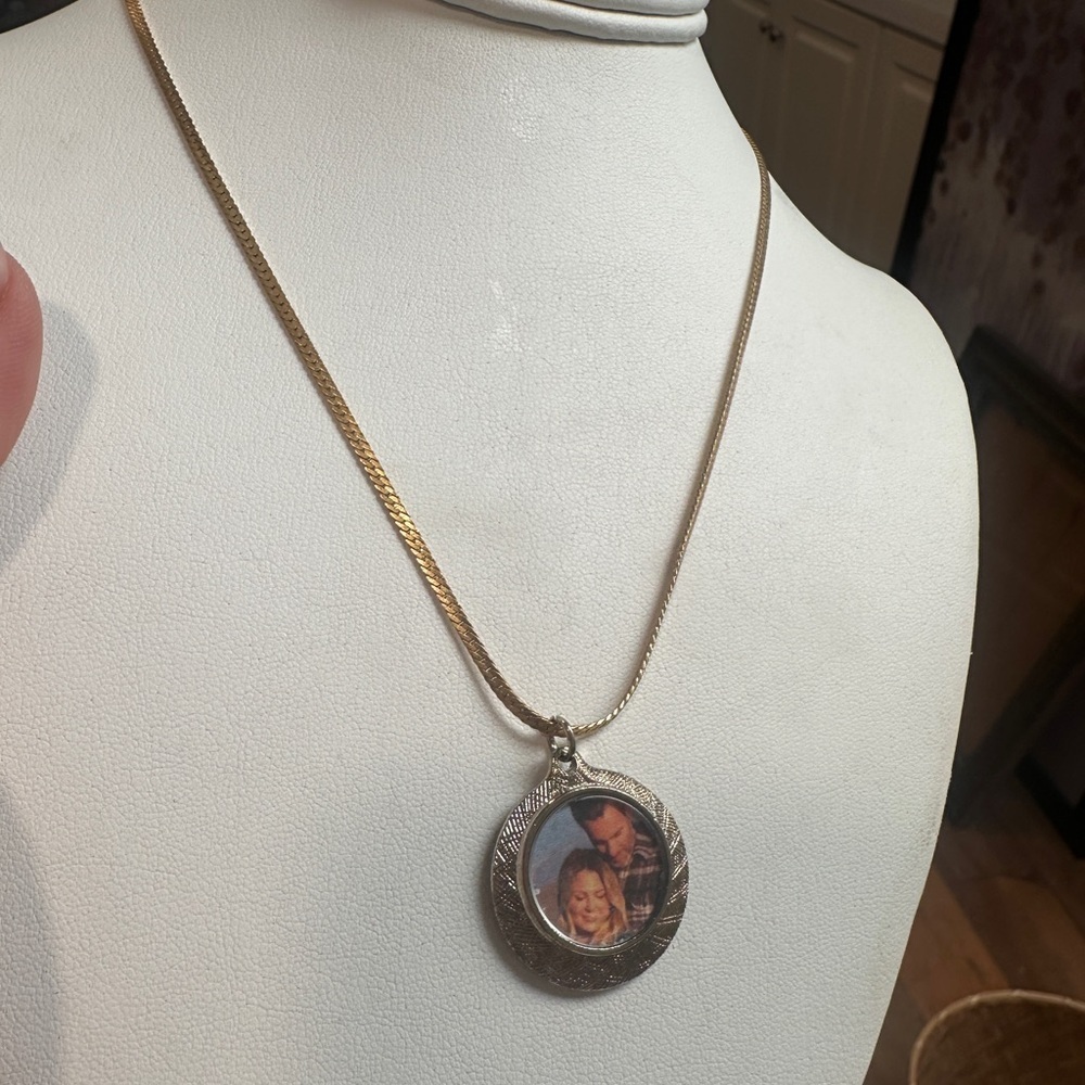 Elegant vintage Gold and Silver plate Locket Necklace